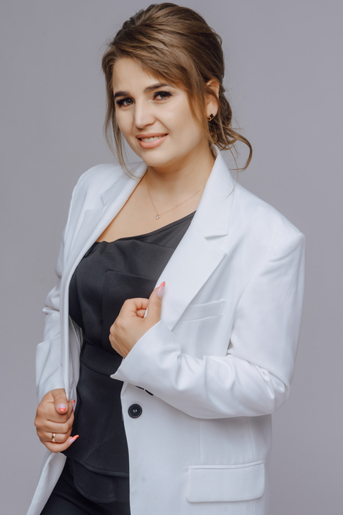 Veronica Cucer Friseurmeisterin TH Hair Studio Villingen-Schwenningen